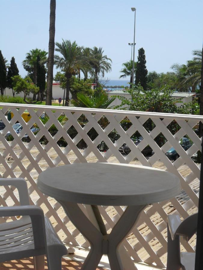 Las Americas - Mares Torre Del Mar Buitenkant foto